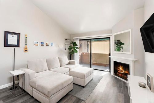 unit-g11-2920 Briarwood Rd, Bonita, CA, 91902-1814 | Card Image