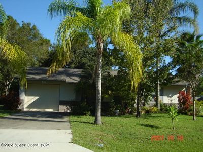 325 Eva Street Ne, House other with 2 bedrooms, 1 bathrooms and null parking in Palm Bay FL | Image 1