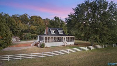 1062 County Road 605, Home with 2 bedrooms, 3 bathrooms and null parking in Rogersville AL | Image 1