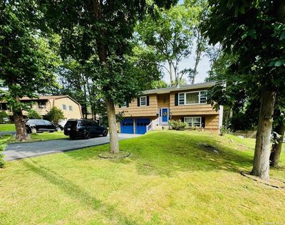 95 Hillside Avenue, House other with 4 bedrooms, 2 bathrooms and null parking in Suffern NY | Image 1