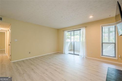 1102 Wynnes Ridge Cir Se, Marietta, GA, 30067-6042 | Card Image