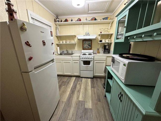 3302 Surfside Blvd, House other with 4 bedrooms, 3 bathrooms and null parking in Corpus Christi TX | Image 30