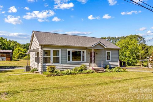 3755 Bringle Ferry Rd, Salisbury, NC, 28146-9255 | Card Image