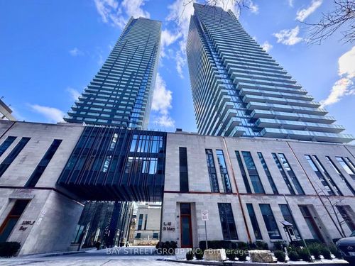 3901-65 St Mary St, Toronto, ON, M5S0A6 | Card Image