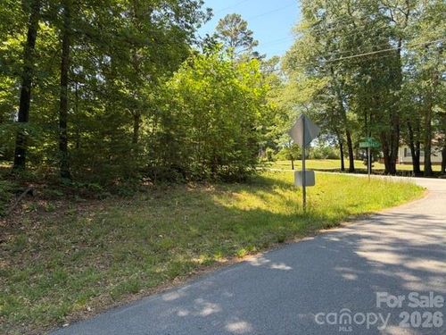 4702 Lee Cline Rd, Conover, NC, 28613-8721 | Card Image