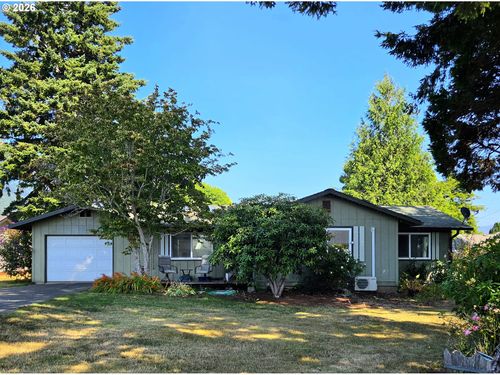 417 Railroad St, Brookings, OR, 97415-9042 | Card Image