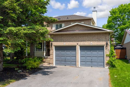 2 Resnik Dr, Newcastle, ON, L1B1K5 | Card Image