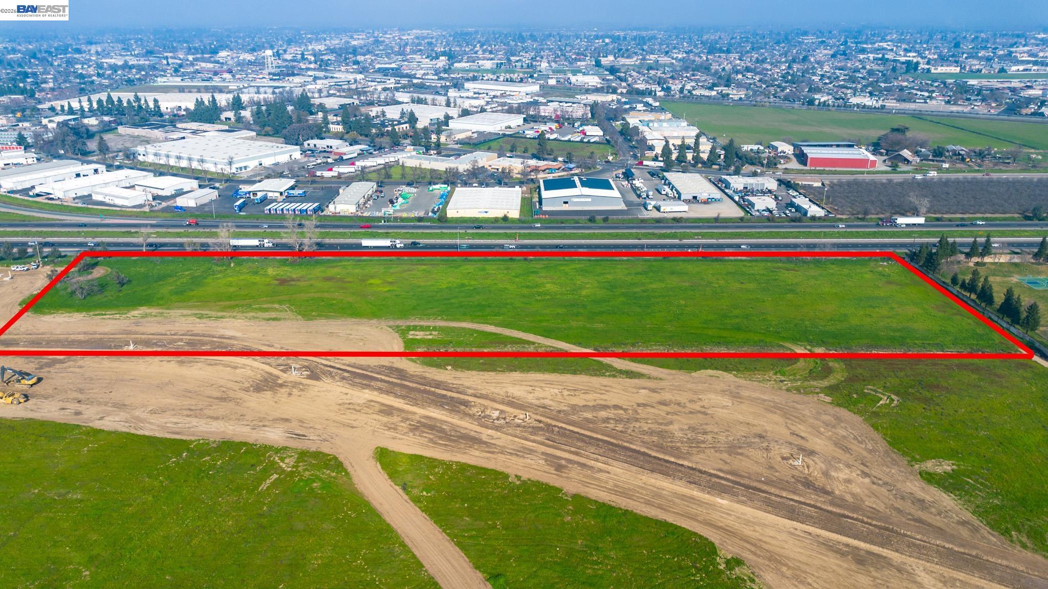 Commercial Sale in Manteca 2