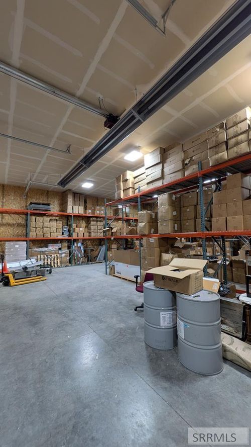 573 Business Loop, Sugar City, ID, 83448-2602 | Card Image