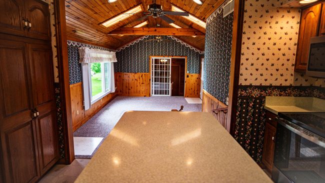 214 W Watson St, House other with 2 bedrooms, 2 bathrooms and 2 parking in Forrest IL | Image 12