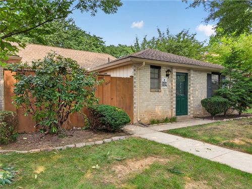 2822 Whitemarsh Place, Lower Macungie Twp, PA, 18062 | Card Image
