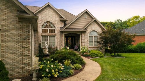 6719 Heritage Ln, Charlestown, IN, 47111-8957 | Card Image