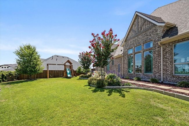 1801 Shade Tree St, House other with 4 bedrooms, 5 bathrooms and null parking in Aledo TX | Image 34