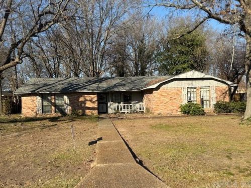 203 Cottonwood Dr, England, AR, 72046-1513 | Card Image