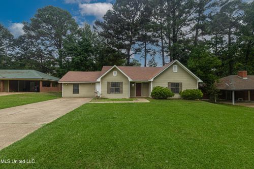 108 Wildwood Ln, Brandon, MS, 39047-6601 | Card Image