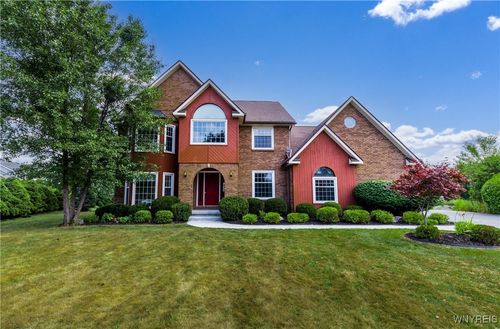 121 Summershade Ct, East Amherst, NY, 14051-1678 | Card Image