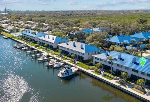 c-1661 Watermark Cir Ne, ST PETERSBURG, FL, 33702-7068 | Card Image