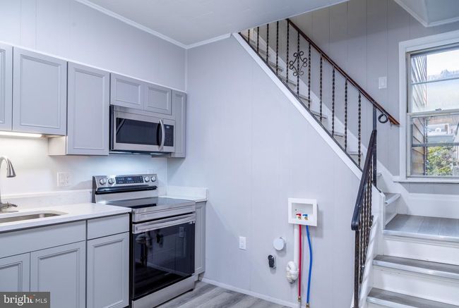 134 W Spruce St, Townhouse with 2 bedrooms, 1 bathrooms and null parking in TAMAQUA PA | Image 4
