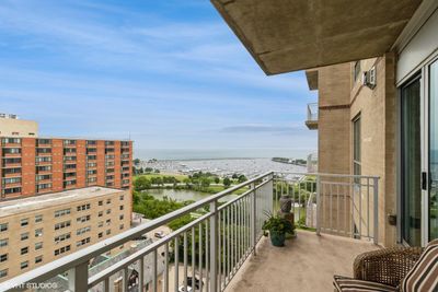 1522 N Prospect Ave, Condo with 2 bedrooms, 2 bathrooms and null parking in Milwaukee WI | Image 2