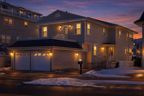 10 W 8th St, Ocean City, NJ, 08226-3431 | Card Image