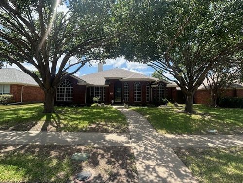 748 Summerfield Dr, Allen, TX, 75002-1820 | Card Image