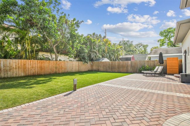3120 S Julia Cir, House other with 3 bedrooms, 2 bathrooms and null parking in TAMPA FL | Image 37