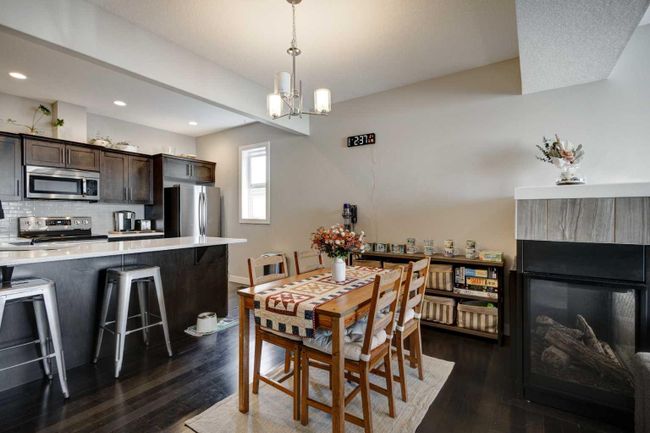 1 - 405 33 Avenue Ne, Home with 3 bedrooms, 2 bathrooms and 1 parking in Calgary AB | Image 9