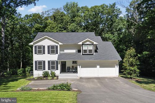 77 Balsam Ln, BLUEMONT, VA, 20135-4425 | Card Image