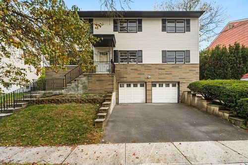 2-235 Lakeview Ave, Clifton, NJ, 07011-4011 | Card Image