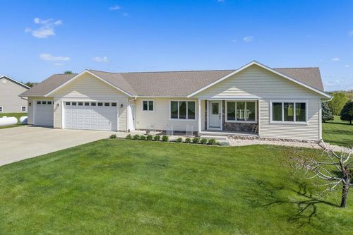 W10138 Tesser Trail, CALEDONIA, WI, 53901 | Card Image
