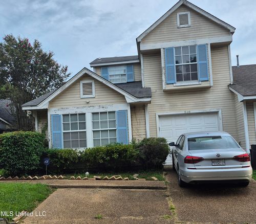 810 Harbor Bend Dr, Brandon, MS, 39047-6054 | Card Image