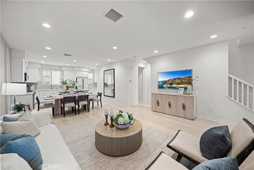 207 Essex Ct, Tustin, CA, 92780 | Card Image