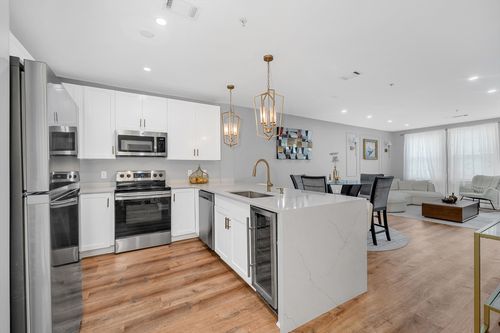 108-2 Harvest Dr, North Andover, MA, 01845-6366 | Card Image