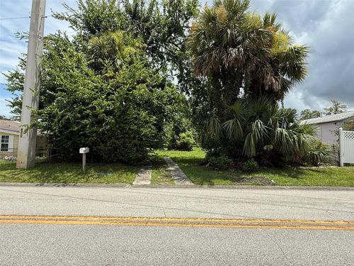 1203 13th St, DAYTONA BEACH, FL, 32117-1907 | Card Image