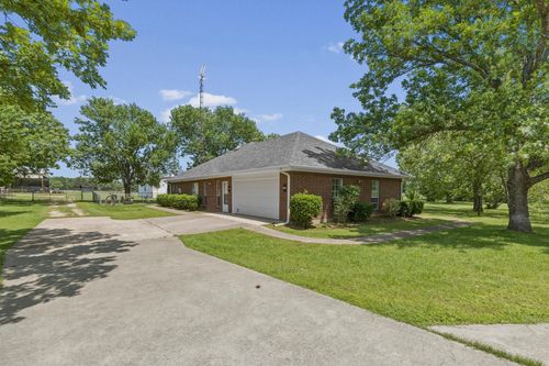 219 Friends Road, Denison, TX, 75021 | Card Image