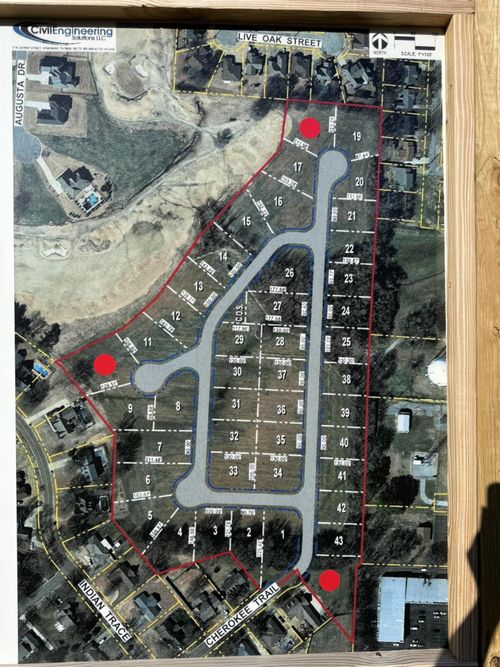 42 Cherokee Trl, Dyersburg, TN, 38024 | Card Image