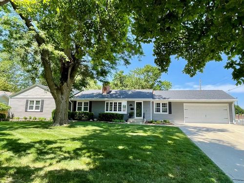 1920 Elmhurst Ave, Fort Dodge, IA, 50501-7716 | Card Image
