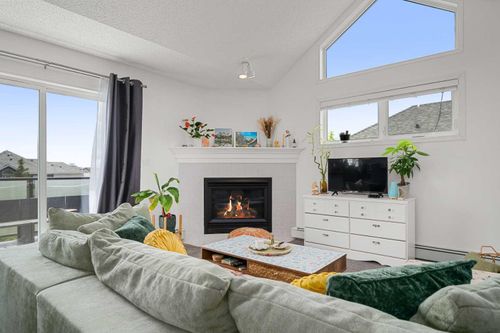 404-20 Sierra Morena Mews Sw, Calgary, AB, T3H3K6 | Card Image