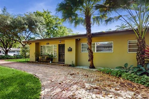 0-2920 Columbus Blvd, Coral Gables, FL, 33134-6311 | Card Image