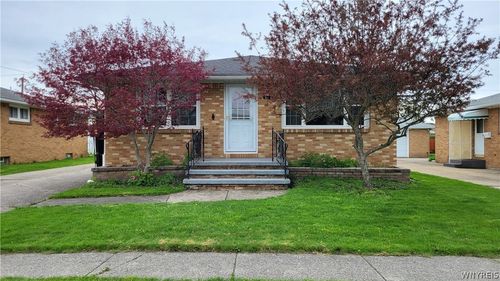 61 Barlow Avenue, Lackawanna, NY, 14218 | Card Image