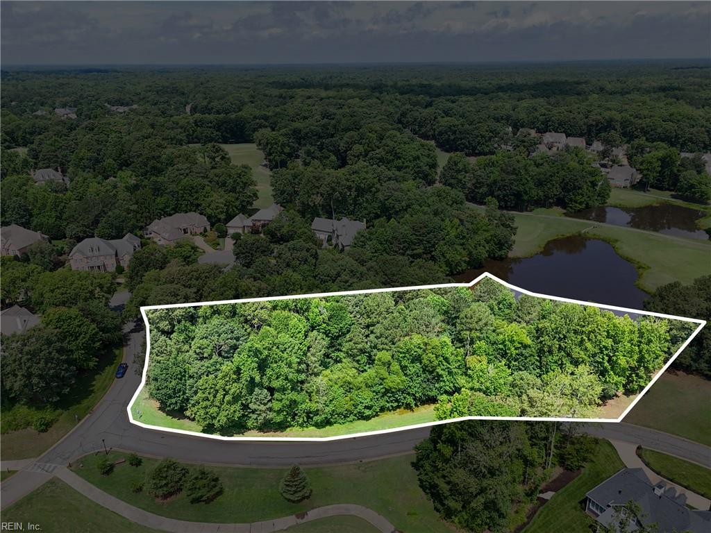 Land in Williamsburg 3