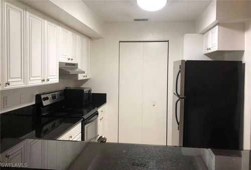 504-8255 Ibis Club Dr, NAPLES, FL, 34104-2406 | Card Image