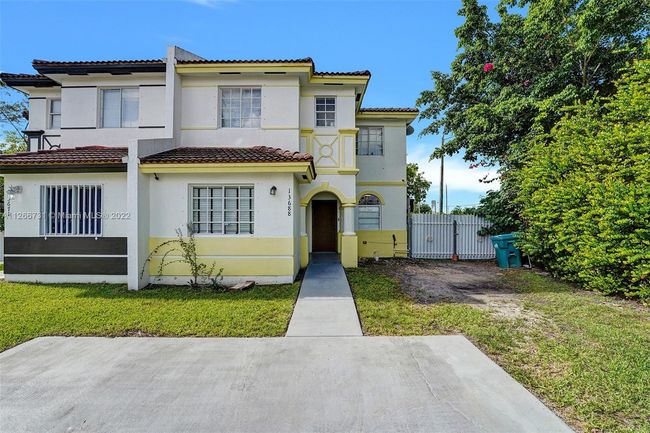 13688 Sw 264 Th Ter, House other with 4 bedrooms, 3 bathrooms and null parking in Homestead FL | Image 38