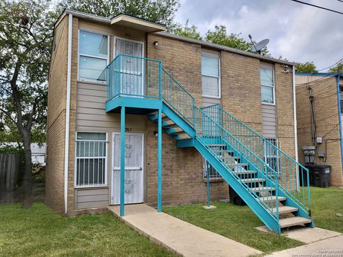 apt-201-518 Briggs St, San Antonio, TX, 78211-3558 | Card Image