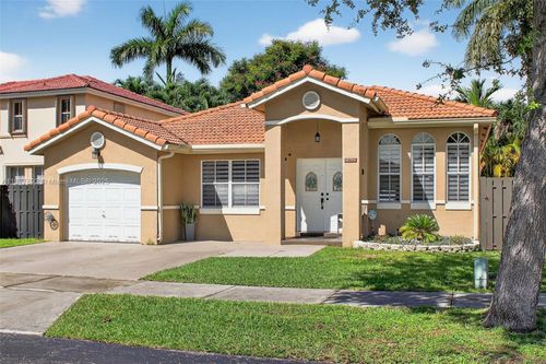 8134 Sw 163rd Pl, Miami, FL, 33193-5103 | Card Image