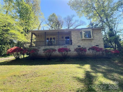 352 Edgemont Dr, Kings Mountain, NC, 28086-2750 | Card Image