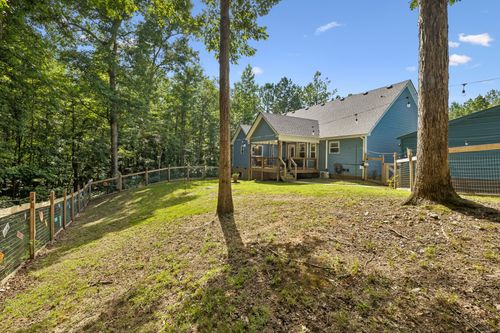 906 Riverwood Dr, Buchanan, TN, 38222-2902 | Card Image