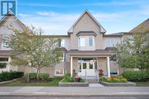 2-36 Petra Way, Whitby (Pringle Creek), ON, L1R0A5 | Card Image