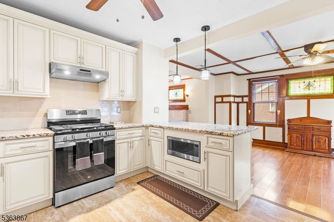 111 Curie Ave, House other with 3 bedrooms, 2 bathrooms and null parking in Clifton NJ | Image 20