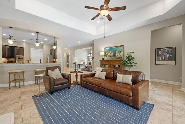 11516 Shoreview Overlook, House other with 4 bedrooms, 3 bathrooms and 6 parking in Austin TX | Image 11
